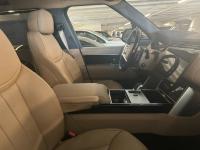 路虎揽胜行政3.0汽油