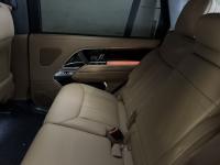 路虎揽胜行政3.0汽油