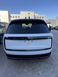 路虎揽胜行政3.0汽油