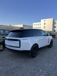 路虎揽胜行政3.0汽油