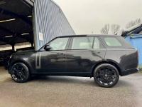 路虎揽胜行政3.0柴油