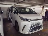 2025款 雷克萨斯LM350h 2.5L 七座