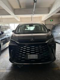 2023款 雷克萨斯LM350 3.5L 七座 菲律宾