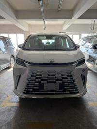 2023款 雷克萨斯LM350 3.5L 七座 菲律宾