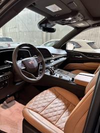 凯迪拉克凯雷德