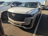 2024款 凯迪拉克凯雷德6.2L 标轴 四驱 Sport Platinum