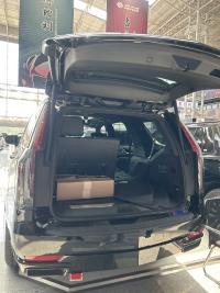 凯迪拉克凯雷德