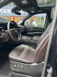 凯迪拉克凯雷德