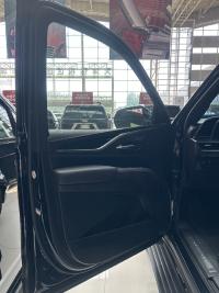 凯迪拉克凯雷德