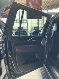 凯迪拉克凯雷德