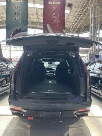 凯迪拉克凯雷德