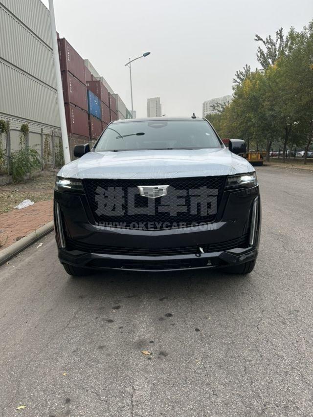 加版2024款 凯迪拉克凯雷德 6.2L ESV加长 四驱 Sport Platinum