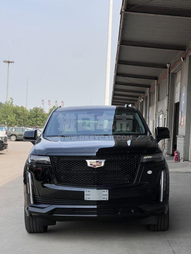 加版2023款 凯迪拉克凯雷德 6.2L 标轴 四驱 Sport Platinum