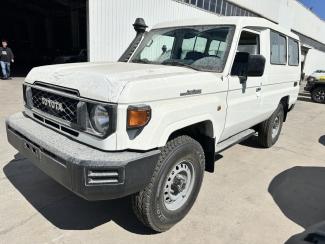 2025款 丰田酷路泽LC78 4.0L LC78 自动 汽油 联系方式：15522748577 （同微信）可视频验车 大商无欺 无隐藏消费