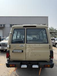 丰田酷路泽70系列