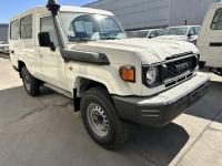 2025款 丰田酷路泽LC78 4.0L LC78 自动 汽油