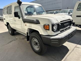 2025款 丰田酷路泽LC78 4.0L LC78 自动 汽油 联系电话：15122349933 敬业 {同微信} 可零首付 定金发车 大商无欺 无隐藏消费