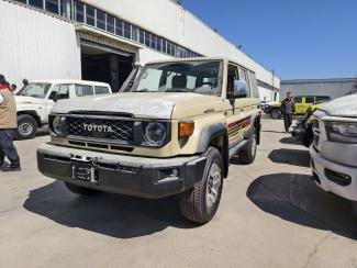 2025款 丰田酷路泽LC76 4.0L LC76 自动 汽油 联系电话：15122349933 敬业 {同微信} 可零首付 定金发车 大商无欺 无隐藏消费