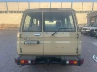 丰田酷路泽70系列