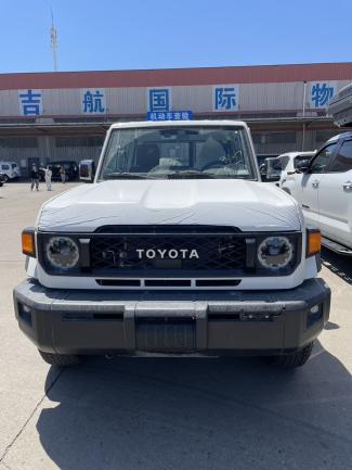 2025款 丰田酷路泽LC71 2.8T 柴油 联系方式：杨经理 13132141235（同微信）可视频验车 价格变动快 欢迎电话咨询现车情况