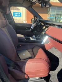 路虎揽胜行政3.0柴油