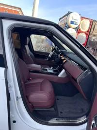 路虎揽胜行政3.0柴油