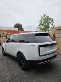 路虎揽胜行政3.0汽油