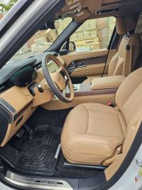 路虎揽胜行政3.0汽油