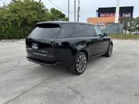 路虎揽胜行政3.0汽油