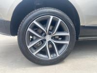 路虎揽胜行政3.0汽油