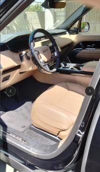 路虎揽胜行政3.0汽油