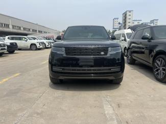 2025款 路虎揽胜3.0T P400 汽油 SE 标轴 联系方式：15522748577 （同微信）可视频验车 大商无欺 无隐藏消费
