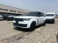 路虎揽胜行政3.0汽油