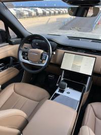 路虎揽胜行政3.0汽油