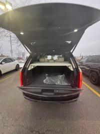 路虎揽胜行政3.0汽油