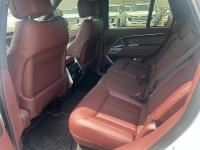 路虎揽胜行政3.0汽油