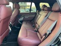 路虎揽胜行政3.0汽油