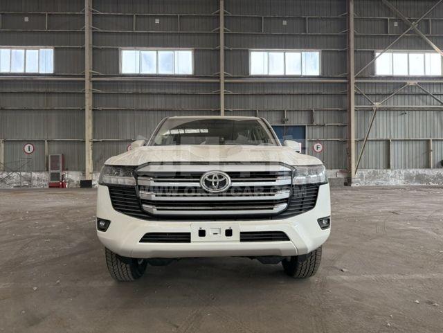 中东版2025款 丰田酷路泽4000 4.0L GX-R 8气 18轮 丝绒