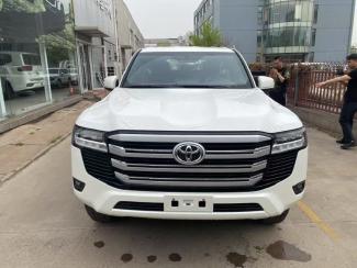 2025款 丰田酷路泽4000 4.0L GX-R 4气 18轮 无窗 15522766119（同微信）可视频验车 价格变动快 欢迎电话咨询现车情况