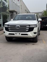 2025款 丰田酷路泽4000 4.0L GX-R 4气 18轮 无窗