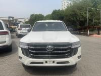 2025款 丰田酷路泽4000 4.0L GX-R 4气 17铁轮 三差 无绞盘