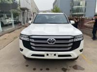 2025款 丰田酷路泽4000 4.0L GX-R 4气 18轮 无窗