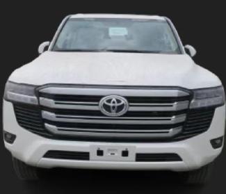 2025款 丰田酷路泽4000 4.0L GX-R 8气 18轮 丝绒 联系电话：15122349933 敬业 {同微信} 可零首付 定金发车 大商无欺 无隐藏消费