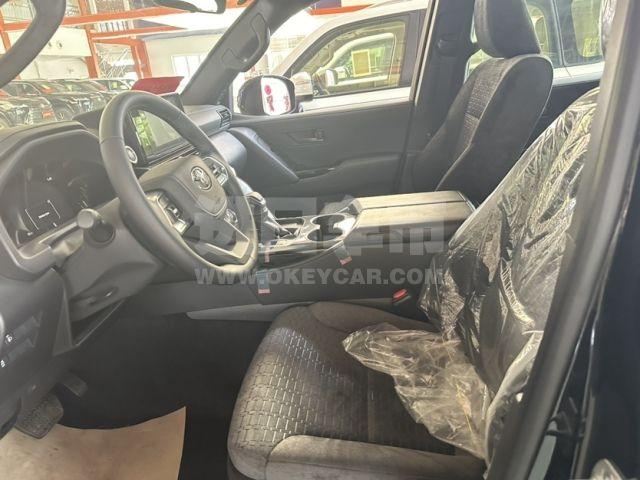 中东版2025款 丰田酷路泽3500 3.5T GX-R 18轮 4气