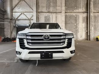 2025款 丰田酷路泽3500 3.5T GX-R 20轮 JBL 前通风 雷测 High科威特 联系电话：15122349933 敬业 {同微信} 可零首付 定金发车 大商无欺 无隐藏消费