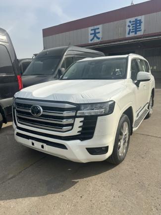 2025款 丰田酷路泽3500 3.5T GX-R 20轮 JBL 前通风 雷测 High科威特 联系电话：15122349933 敬业 {同微信} 可零首付 定金发车 大商无欺 无隐藏消费