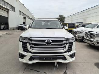 2025款 丰田酷路泽3500 3.5T GX-R 20轮 JBL 前通风 雷测 High科威特 联系电话：15122349933 敬业 {同微信} 可零首付 定金发车 大商无欺 无隐藏消费