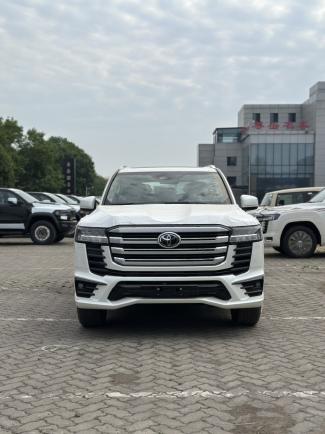 2025款 丰田酷路泽3500 3.5T GX-R 20轮 JBL 前通风 雷测 High科威特 联系电话：15122349933 敬业 {同微信} 可零首付 定金发车 大商无欺 无隐藏消费