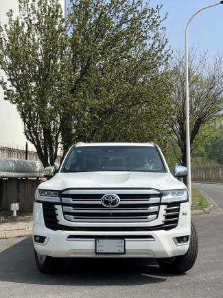 2025款 丰田酷路泽3500 3.5T VX 联系方式：15522748577 （同微信）可视频验车 大商无欺 无隐藏消费