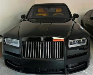 2024款 劳斯莱斯库里南(Cullinan) 6.7T Black Badge 保税区最大商家（定金开票/定金发车）平行进口车试点企业